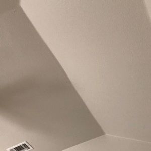 Meet your Posher, Linh